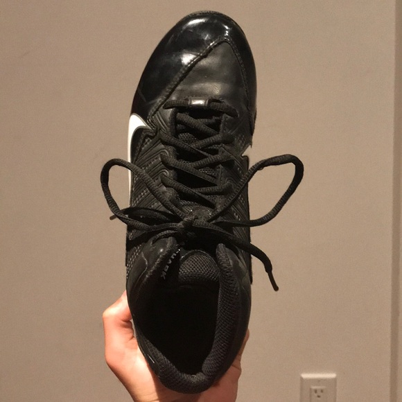 Nike football/baseball cleats - Picture 2 of 4